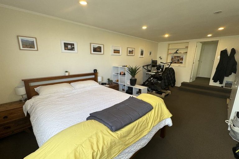 Photo of property in 12 Rama Crescent, Khandallah, Wellington, 6035