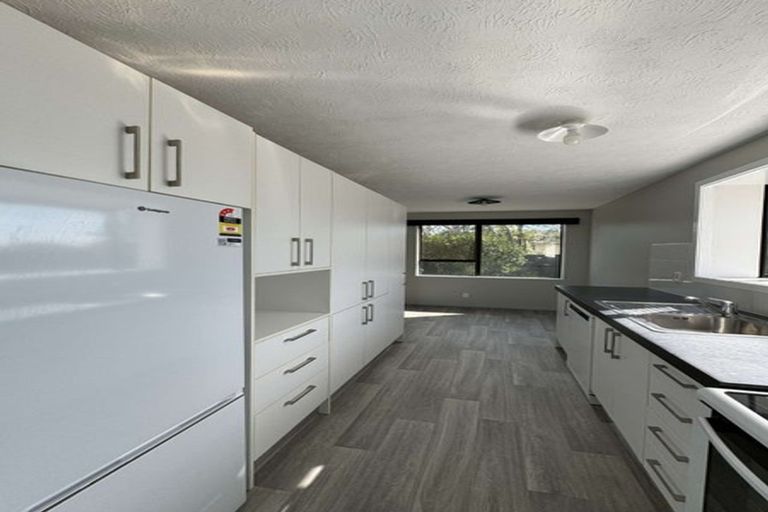 Photo of property in 128a Inwoods Close, Parklands, Christchurch, 8083