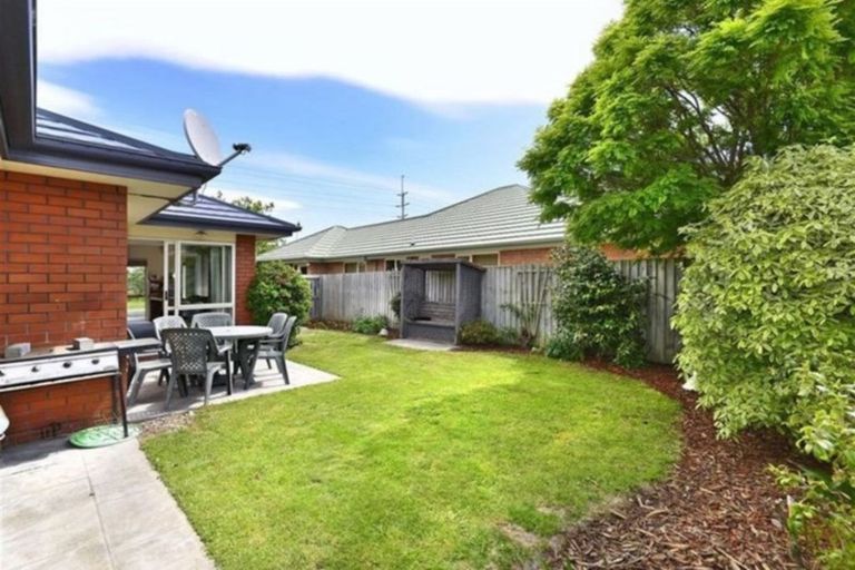 Photo of property in 21 John Olliver Terrace, Halswell, Christchurch, 8025