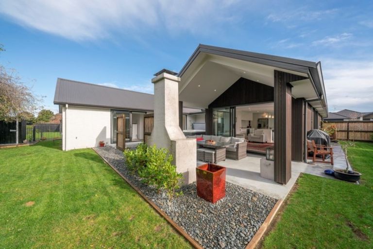 Photo of property in 5 Richards Street, Cambridge, 3434