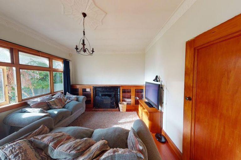 Photo of property in 20 Burns Avenue, Takaro, Palmerston North, 4412