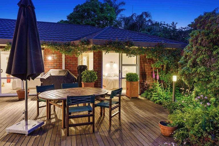 Photo of property in 9a Karaka Grove, Waikanae, 5036