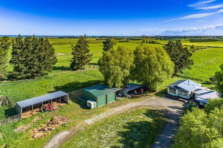Photo of property in 2/184 Wolfes Road, Springston, Christchurch, 7674