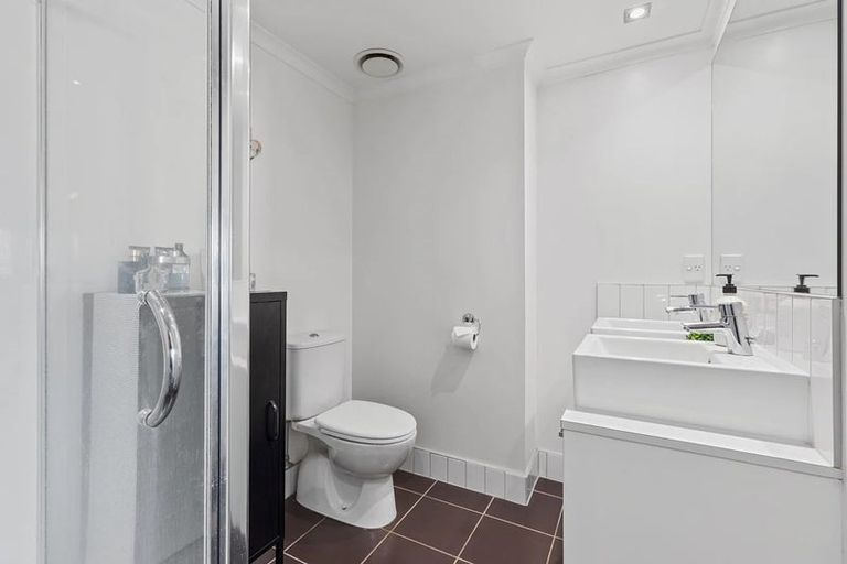 Photo of property in 304/277 Maunganui Road, Mount Maunganui, 3116