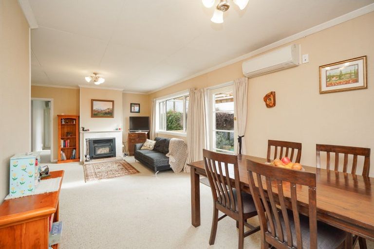 Photo of property in 54 Park Street, Winton, 9720