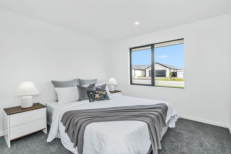 Photo of property in 5 Hawk Close, Rolleston, 7615