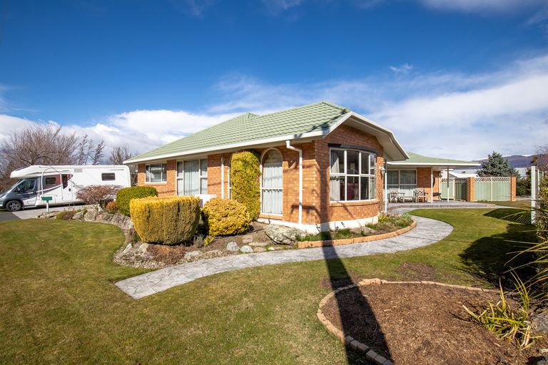 Photo of property in 39 Hazlett Street, Clyde, 9330