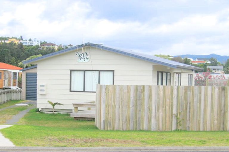 Photo of property in 211a Otahu Road, Whangamata, 3620