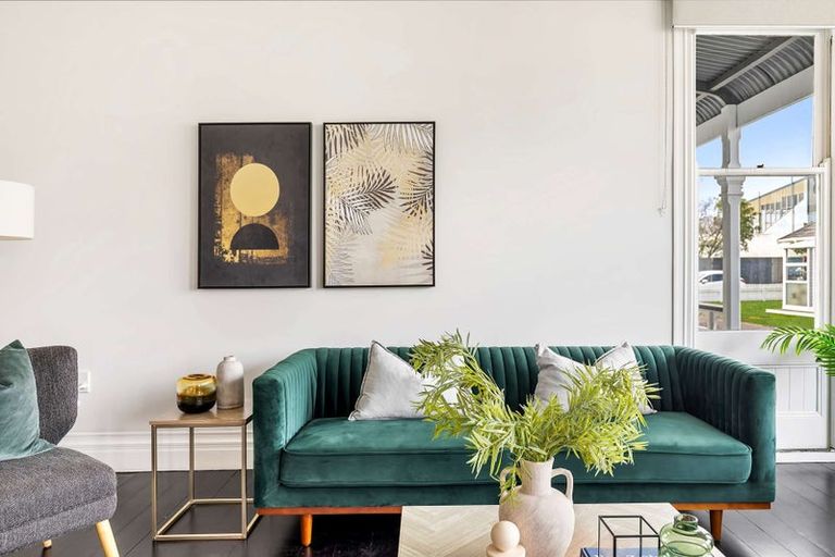 Photo of property in 51 Bath Street, Levin, 5510