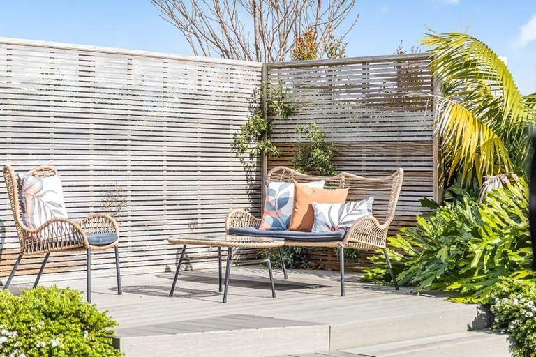 Photo of property in 27 Whenuapai Drive, Whenuapai, Auckland, 0618