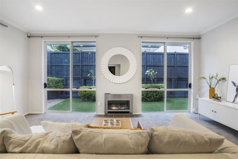 Photo of property in 202b Beach Road, Campbells Bay, Auckland, 0630