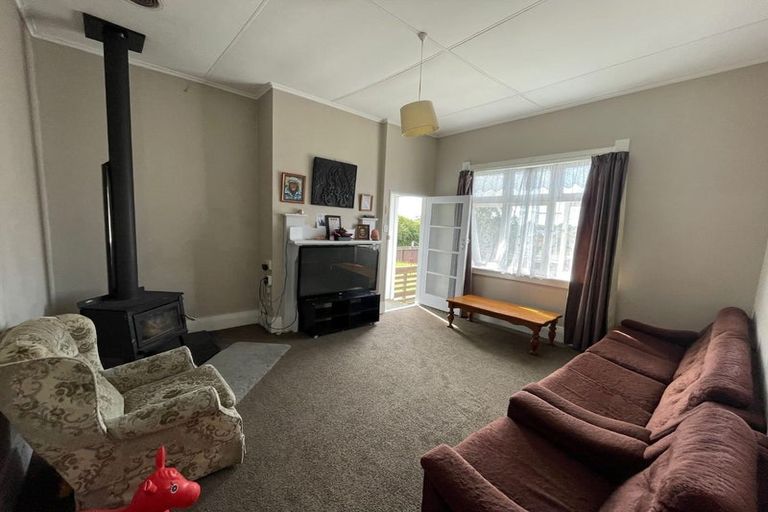 Photo of property in 27/27a Swansea Road, Stratford, 4332