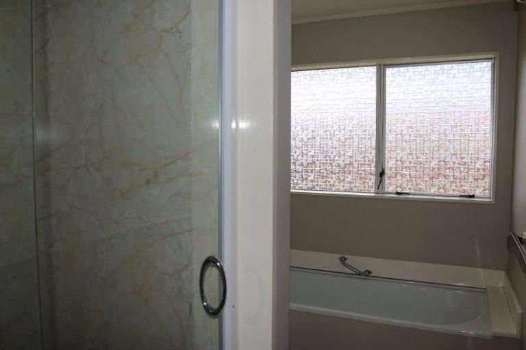 Photo of property in 6a Monrad Street, Highbury, Palmerston North, 4412