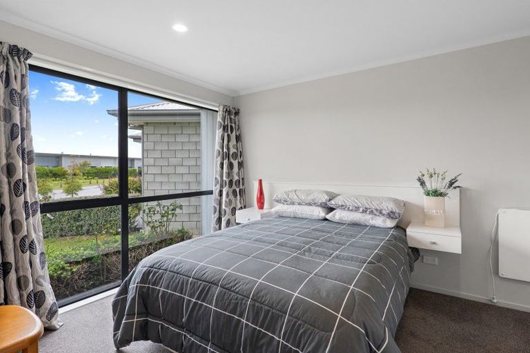 Photo of property in 28 William Dawson Crescent, Wigram, Christchurch, 8025