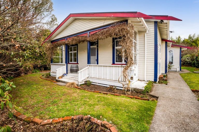 Photo of property in 25 Portia Street, Stratford, 4332