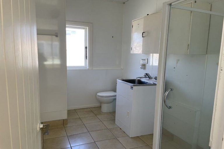 Photo of property in 72 Miro Street, Miramar, Wellington, 6022