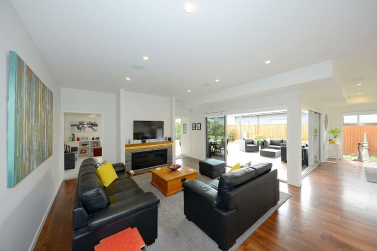 Photo of property in 11 Foxton Drive, Kaiapoi, 7630