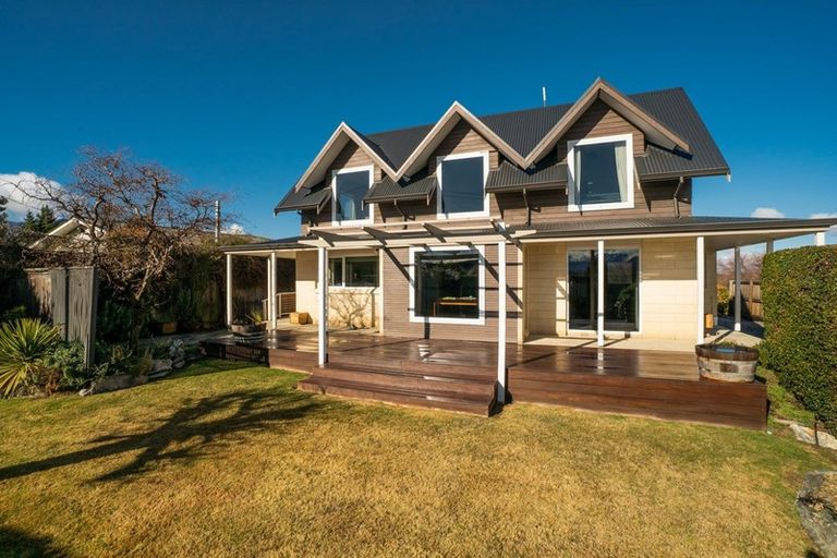 Photo of property in 57 Parry Crescent, Lake Hawea, Wanaka, 9382