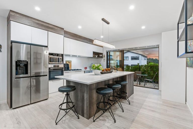 Photo of property in 39 Jeroboam Loop, Kumeu, 0810