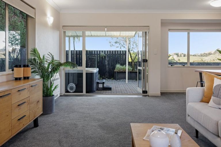 Photo of property in 19 Tuscany Place, Ohauiti, Tauranga, 3112