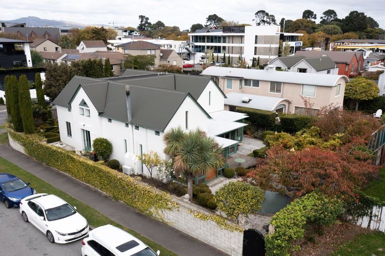 Photo of property in 19 Derby Street, St Albans, Christchurch, 8014