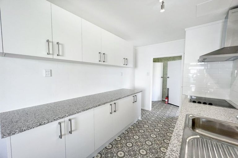 Photo of property in 5 Daytona Road, Henderson, Auckland, 0610