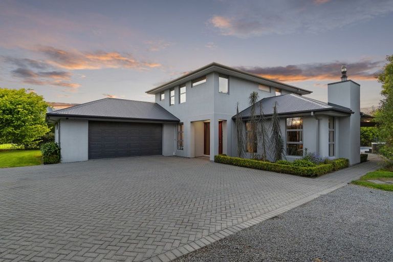 Photo of property in 205 Robinsons Road, Prebbleton, 7674