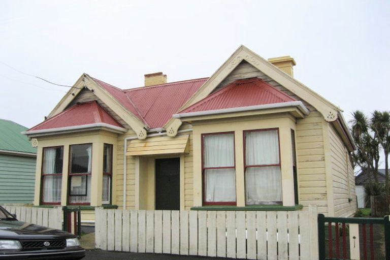 Photo of property in 35 Loyalty Street, Forbury, Dunedin, 9012