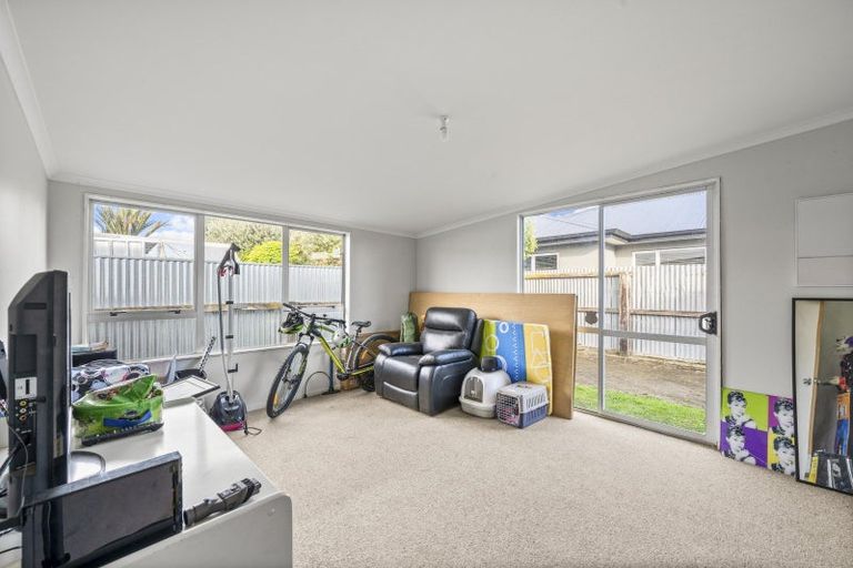 Photo of property in 2/183 Guppy Road, Taradale, Napier, 4112