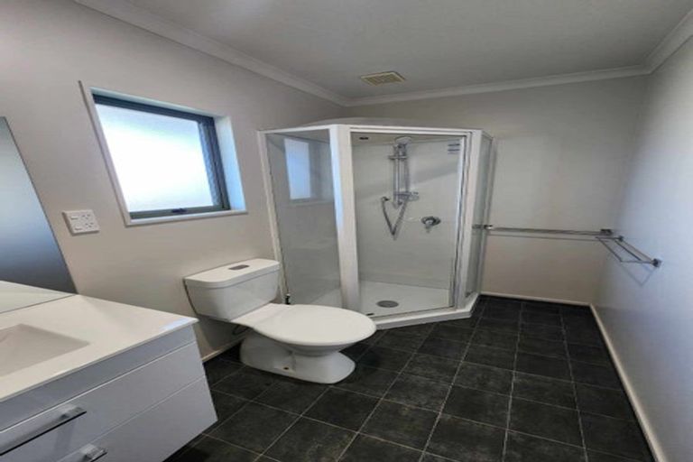 Photo of property in 27 West Coast Road, Te Kopuru, 0391
