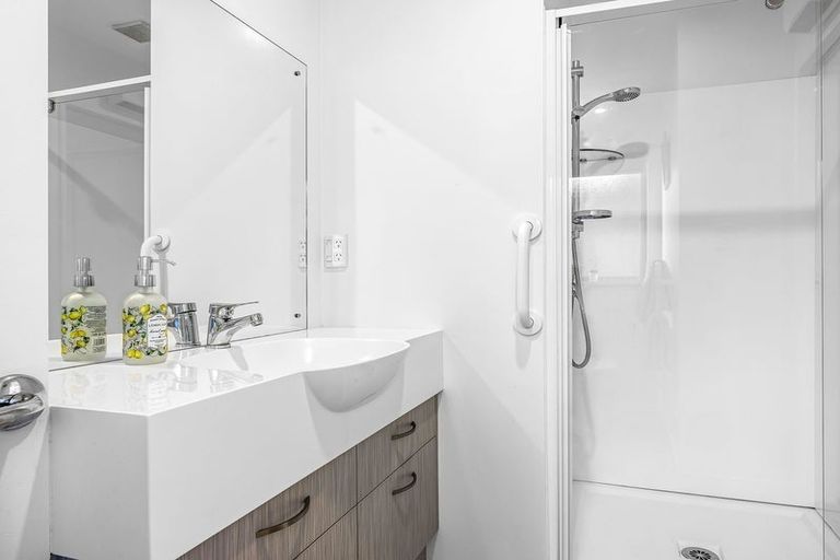 Photo of property in 2/25 Tilford Street, Woolston, Christchurch, 8062