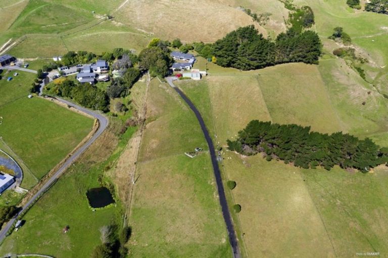 Photo of property in 614 Ohariu Valley Road, Ohariu, Wellington, 6037