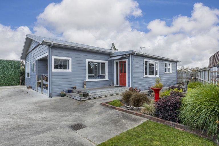 Photo of property in 56 Maire Street, Inglewood, 4330