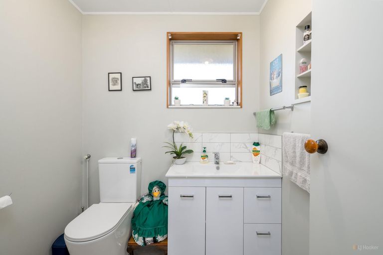 Photo of property in 150 Queen Street, Waimate, 7924