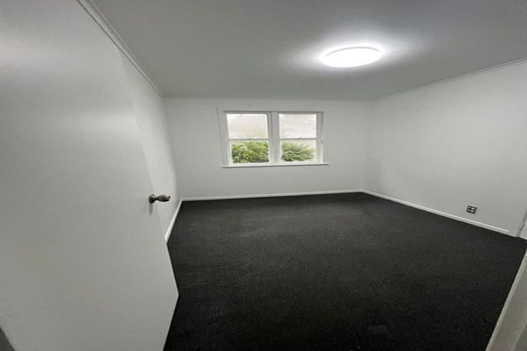 Photo of property in 20 Evans Road, Weymouth, Auckland, 2103