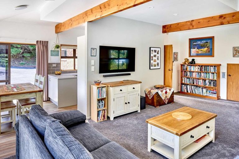 Photo of property in 66 Leeward Drive, Whitby, Porirua, 5024