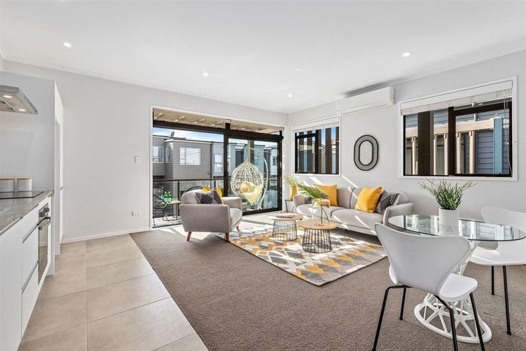 Photo of property in 26 Mollusc Road, Hobsonville, Auckland, 0616