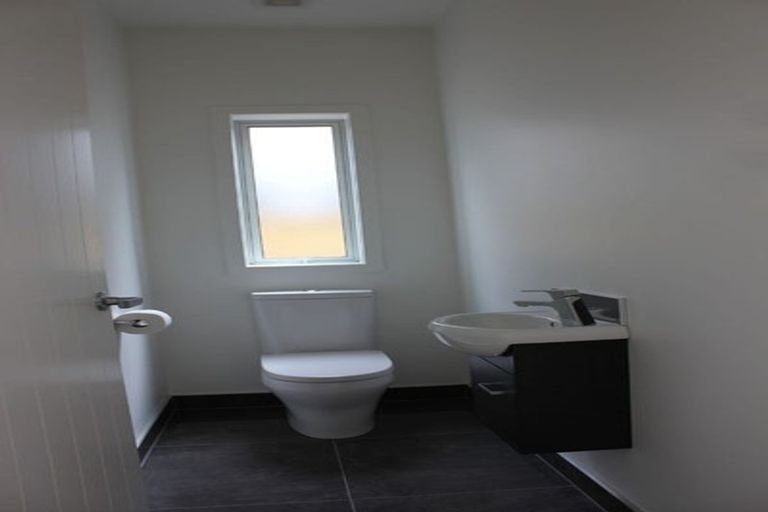 Photo of property in 16 Myland Drive, Hobsonville, Auckland, 0616