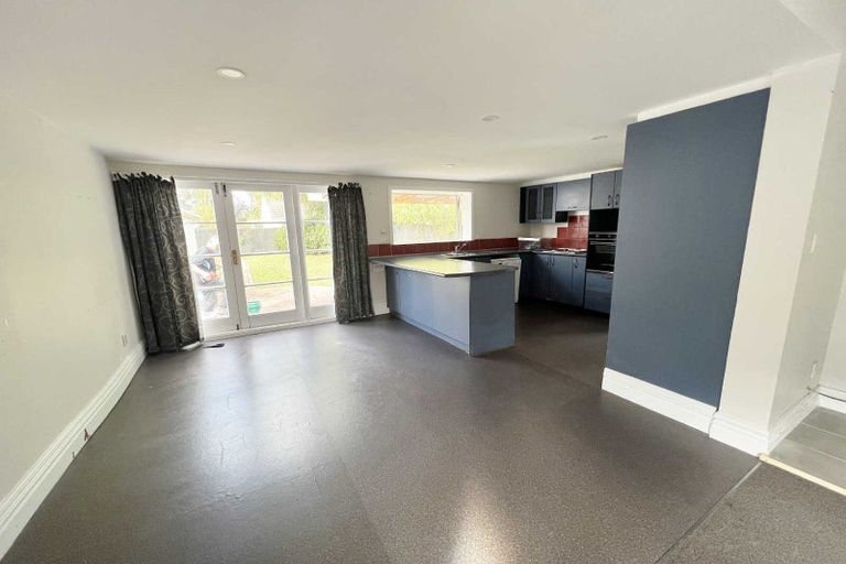 Photo of property in 55 Dampier Street, Woolston, Christchurch, 8023