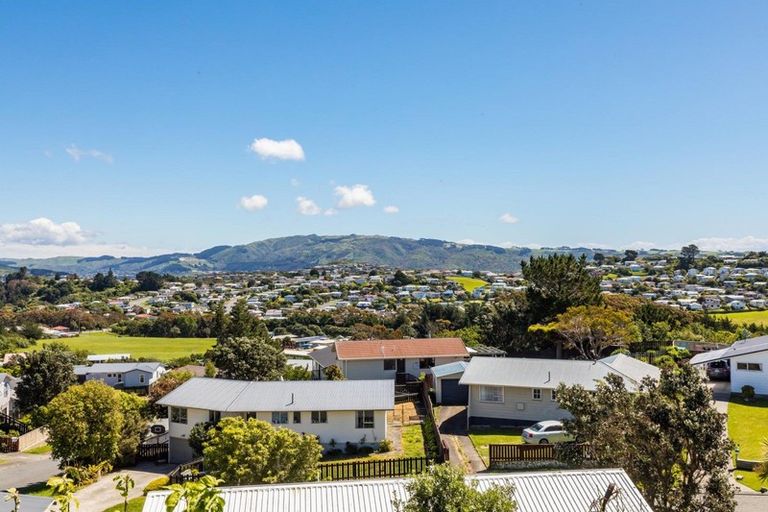 Photo of property in 14 The Bollard, Whitby, Porirua, 5024