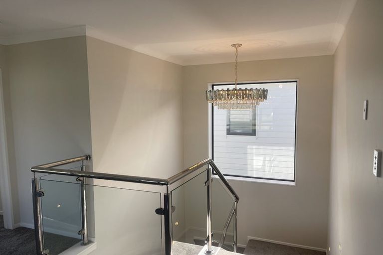 Photo of property in 2 Horsefields Drive, Flat Bush, Auckland, 2019