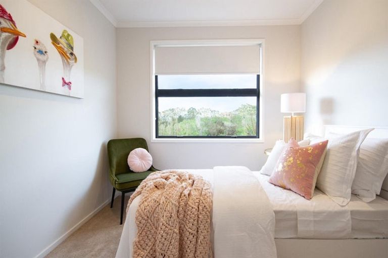 Photo of property in 3 Tavarnya Way, Patumahoe, Pukekohe, 2679