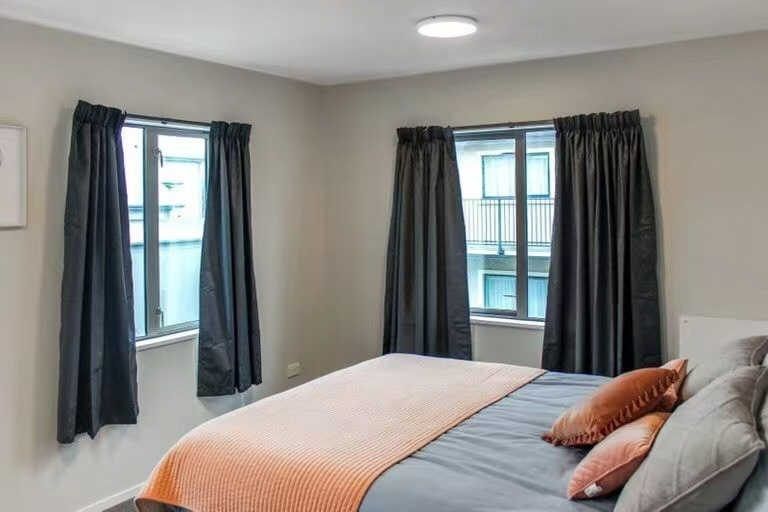 Photo of property in 2/155 Peterborough Street, Christchurch Central, Christchurch, 8013