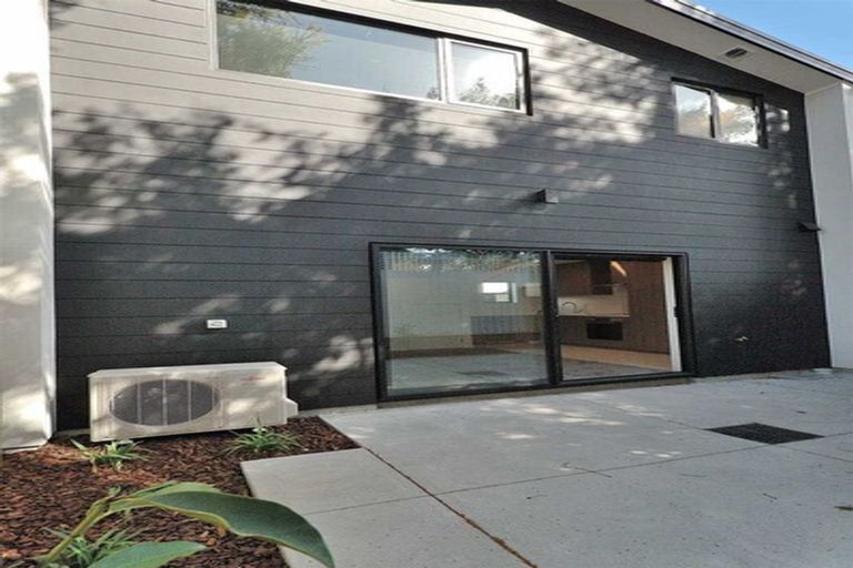 Photo of property in 9/307 Madras Street, Christchurch Central, Christchurch, 8013