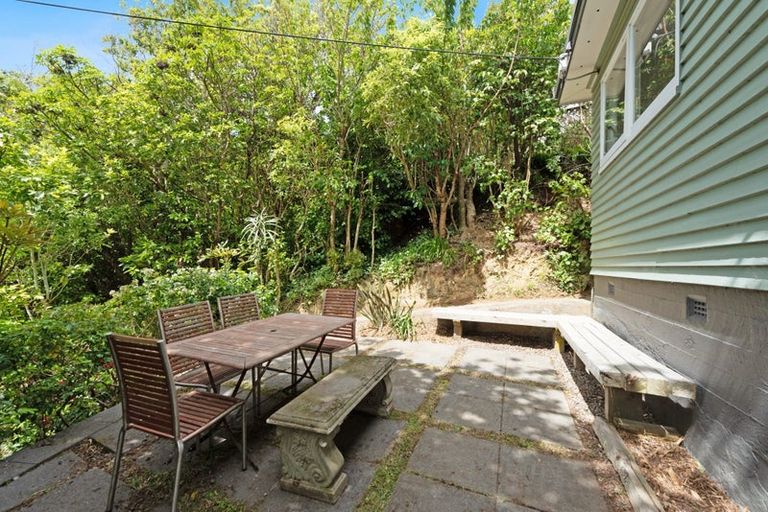 Photo of property in 4 Cardrona Way, Karori, Wellington, 6012