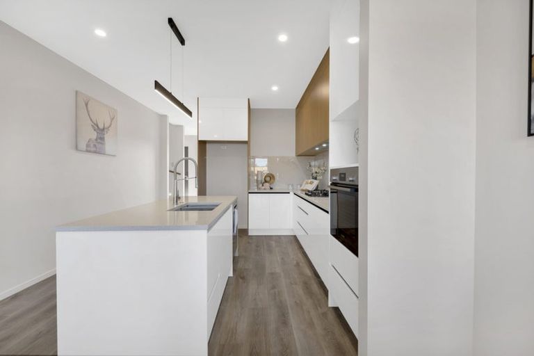 Photo of property in 7 Woven Place, Karaka, 2113