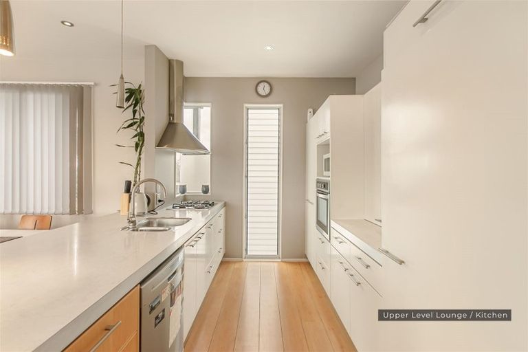 Photo of property in 67d Pleasant Road, Glen Eden, Auckland, 0602