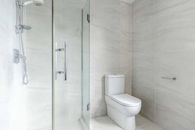 Photo of property in 9 Caldera Drive, Long Bay, Auckland, 0630