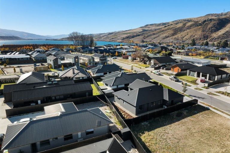 Photo of property in 8 Wallis Drive, Cromwell, 9310