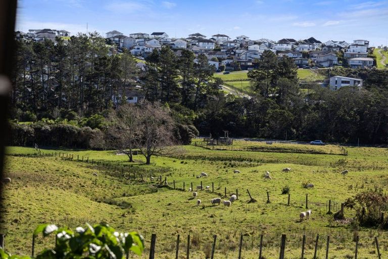 Photo of property in 81 Totara Views Drive, Silverdale, 0932